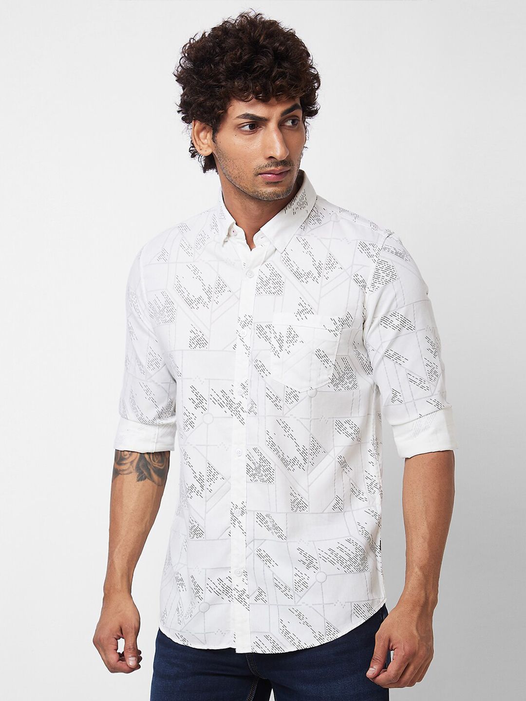 SPYKAR Spread Collar Abstract Opaque Printed Cotton Casual Shirt
