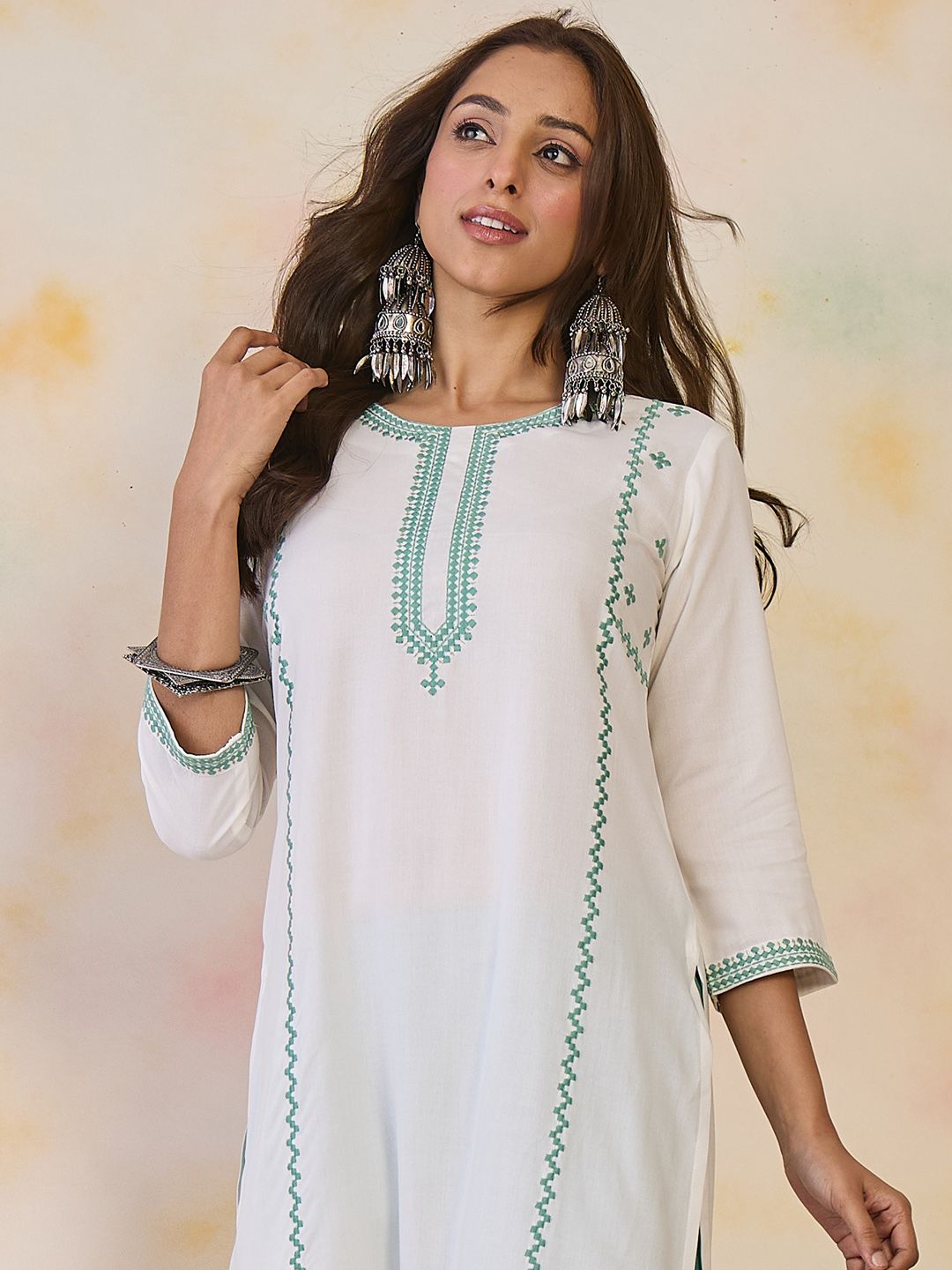 Indo Era Women Geometric Embroidered Thread Work Floral Kurta