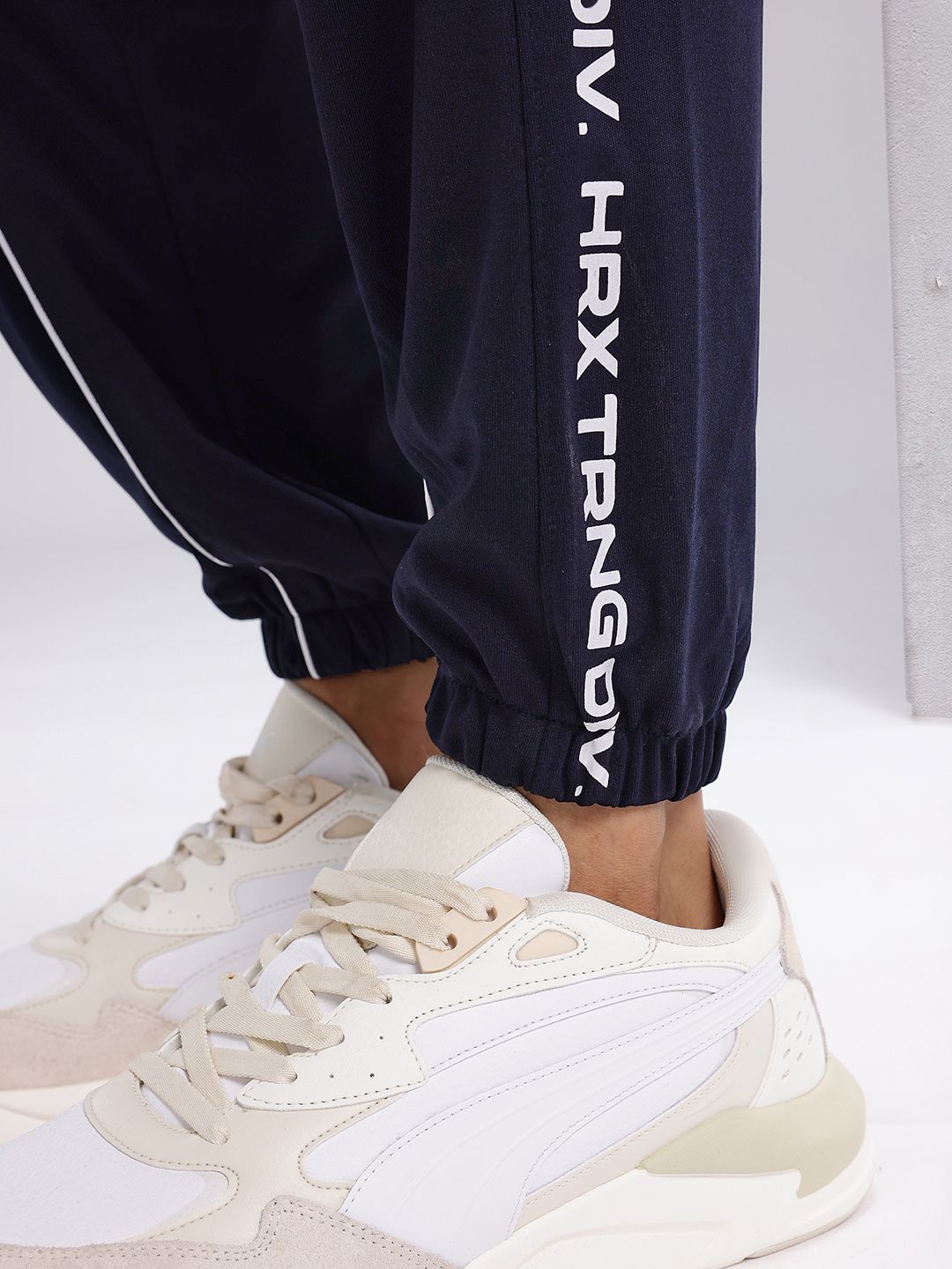 HRX by Hrithik Roshan Men Typography Print Mid-Rise Rapid-Dry Running Joggers