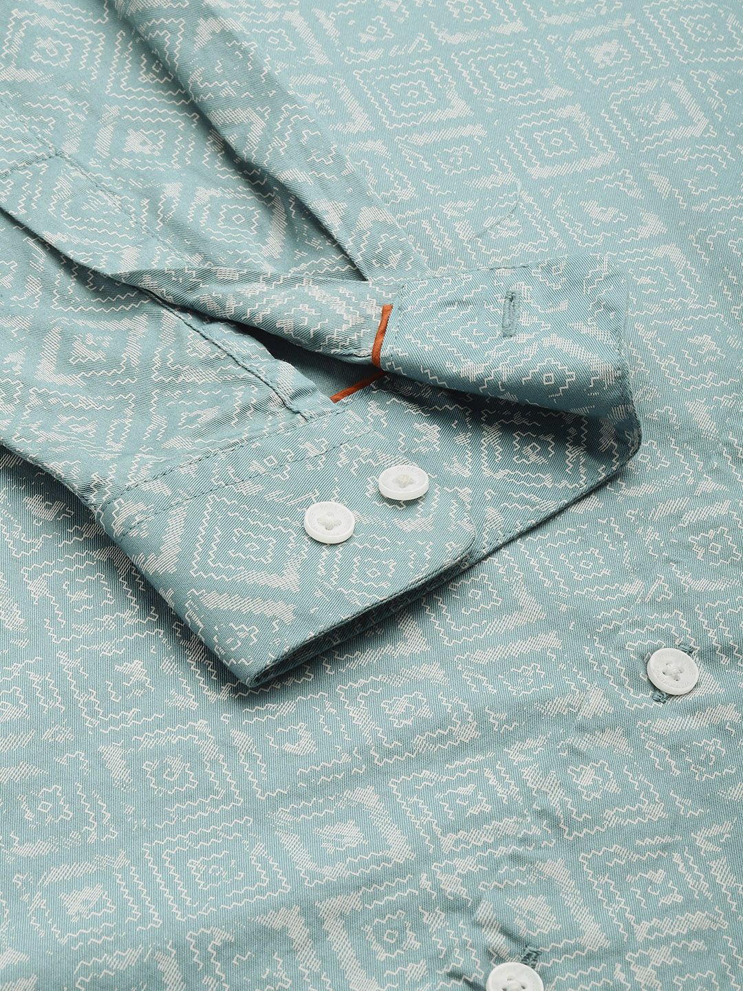 Park Avenue Pure Cotton Slim Fit Geometric Printed Casual Shirt