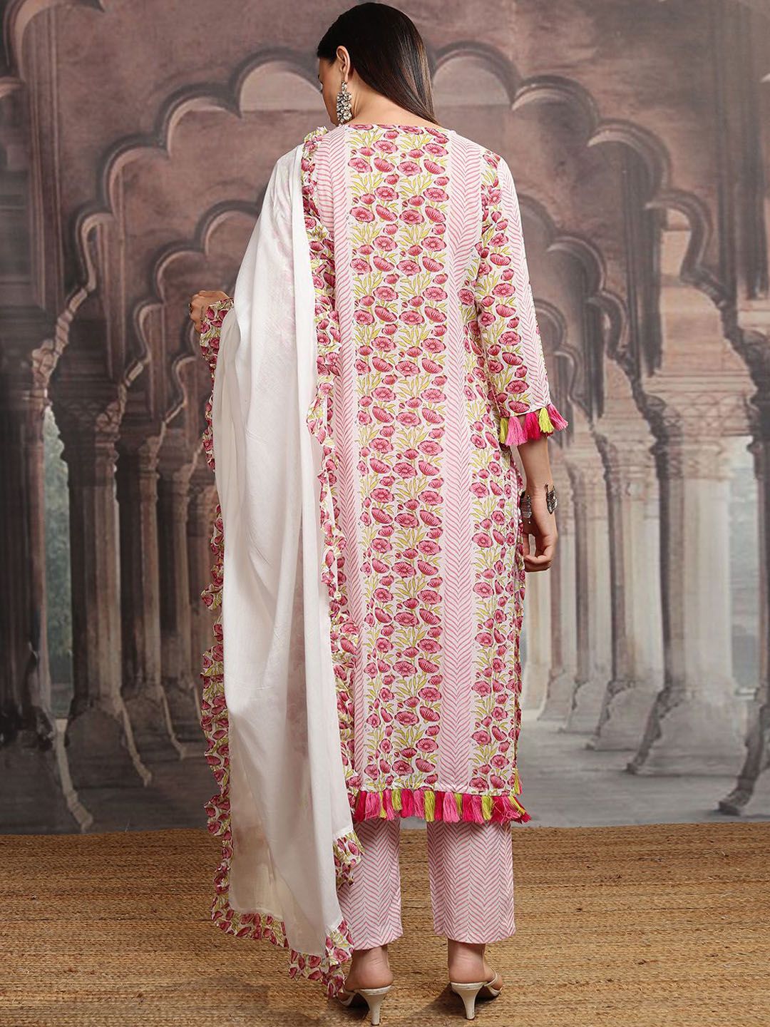 Vishudh Women Floral Printed Regular Pure Cotton Kurta with Trousers & With Dupatta