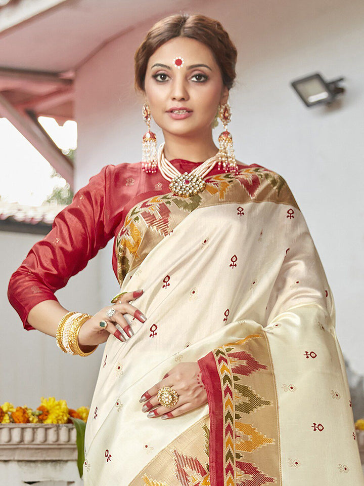 Saree mall Off White & Red Floral Zari Silk Blend Banarasi Sarees