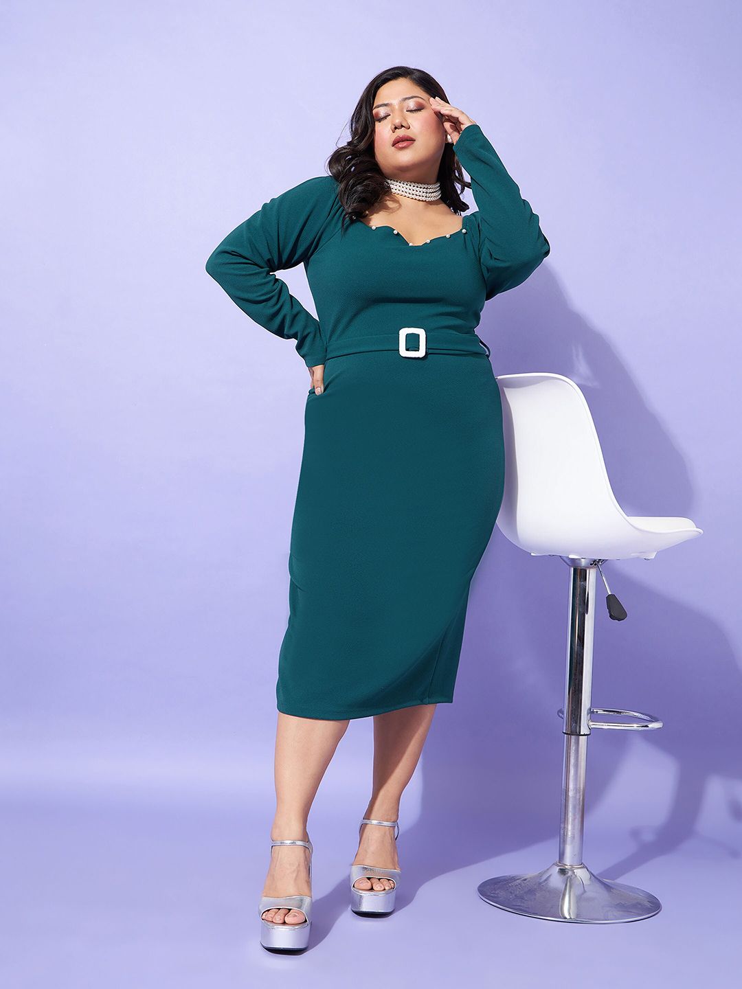 SASSAFRAS Curve Plus Size Sheath Midi Dress