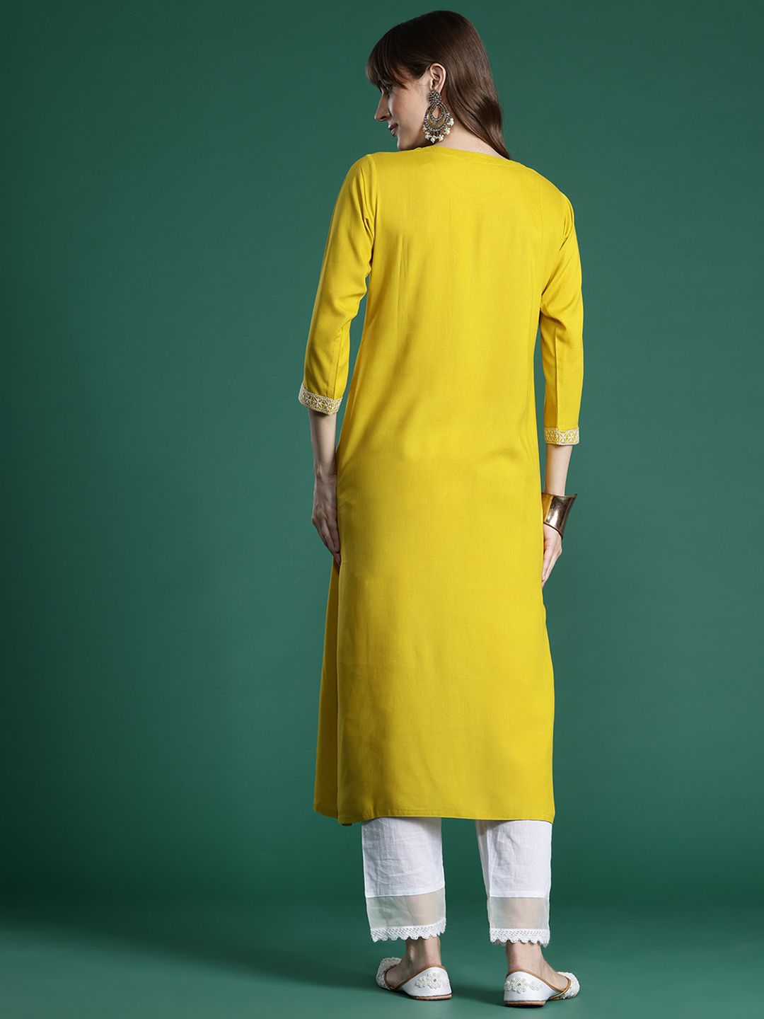 Indo Era Floral Embroidered Thread Work Kurta