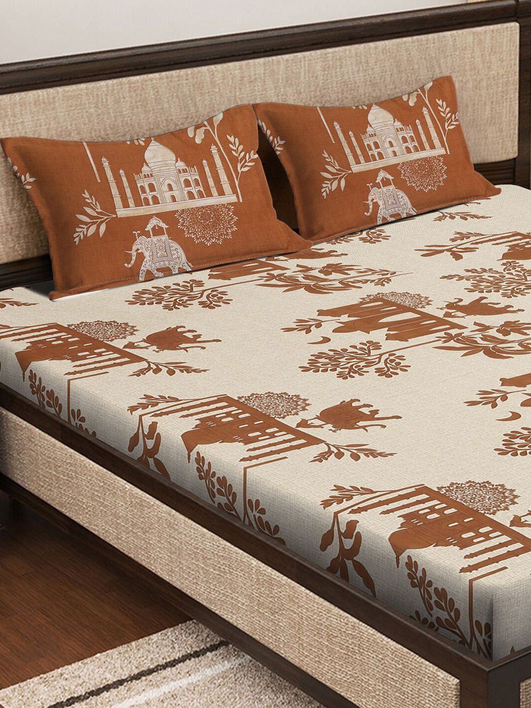 KLOTTHE Cream-colored & Brown 300 TC Fitted Super King Bedsheet With 2 Pillow Covers