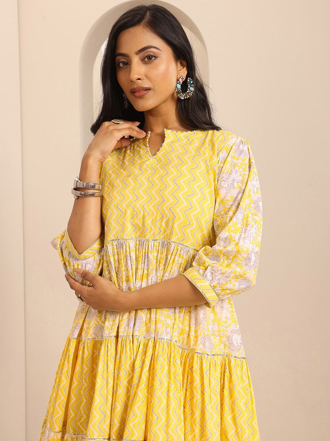 Libas Women Floral Printed Kurta with Trousers & With Dupatta