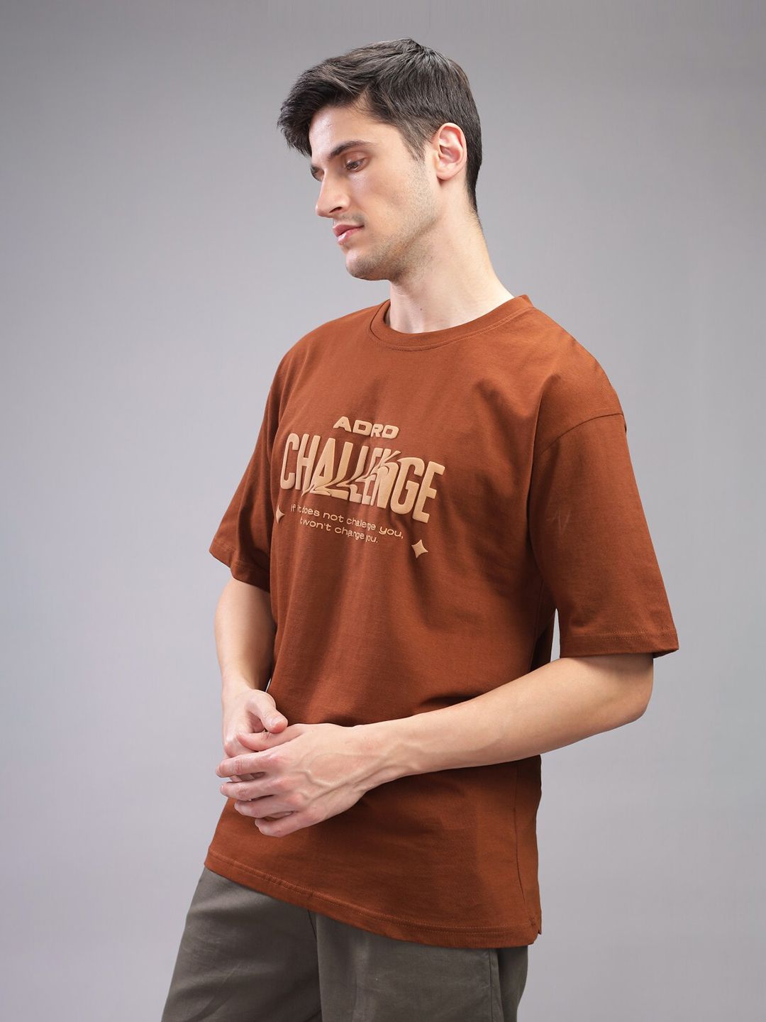 ADRO Men Typography Printed Pockets T-shirt