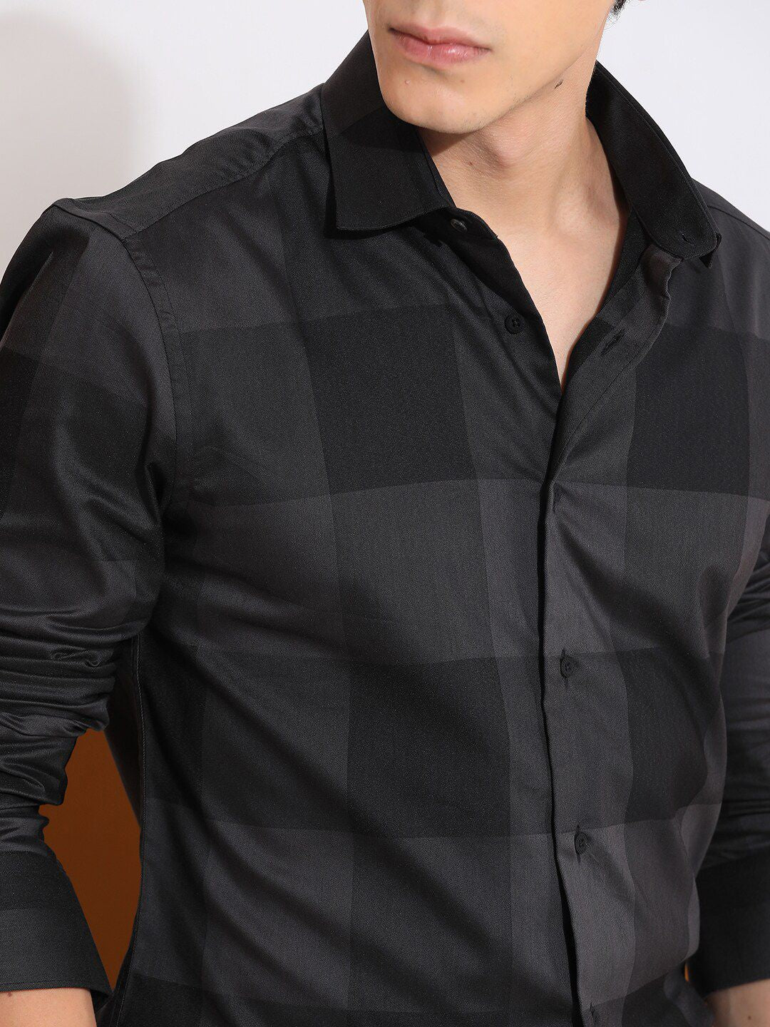 RARE RABBIT Men Santhe Checked Slim Fit Opaque Cotton Shirt