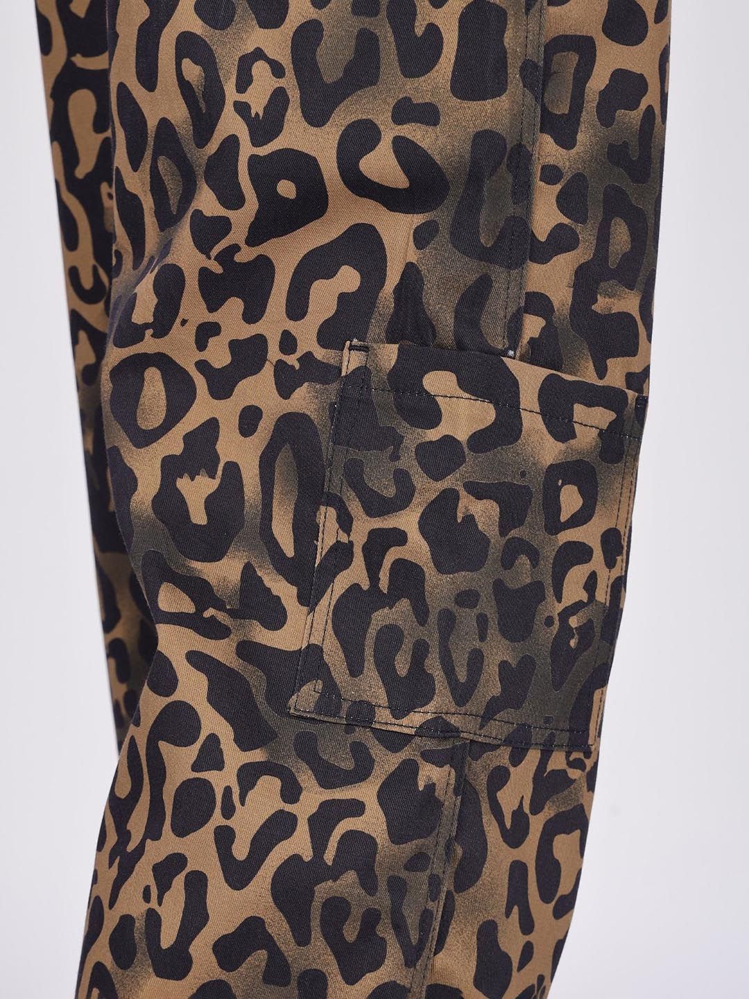 Eszett Men Printed Baggy Fit Cargos Trousers