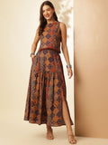 Anouk Maroon Geometric Printed Boat Neck Sleeveless  Pure Cotton Crop Top With Slit Skirt