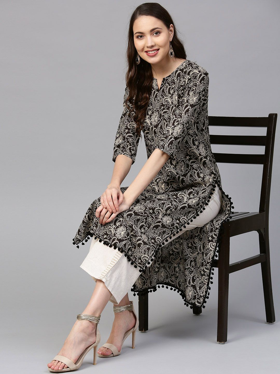 SOJANYA Women Black & Beige Printed Straight Kurta