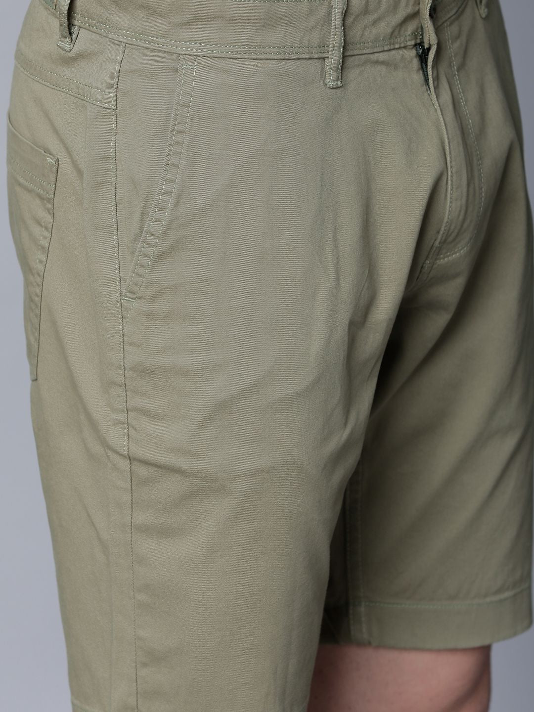 HIGHLANDER Men Olive Green Solid Slim Fit Chino Shorts