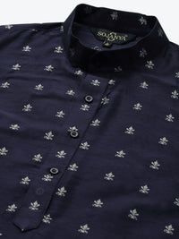 SOJANYA Men Navy Blue & Grey Ethnic Motifs Woven Design Jacquard Kurta