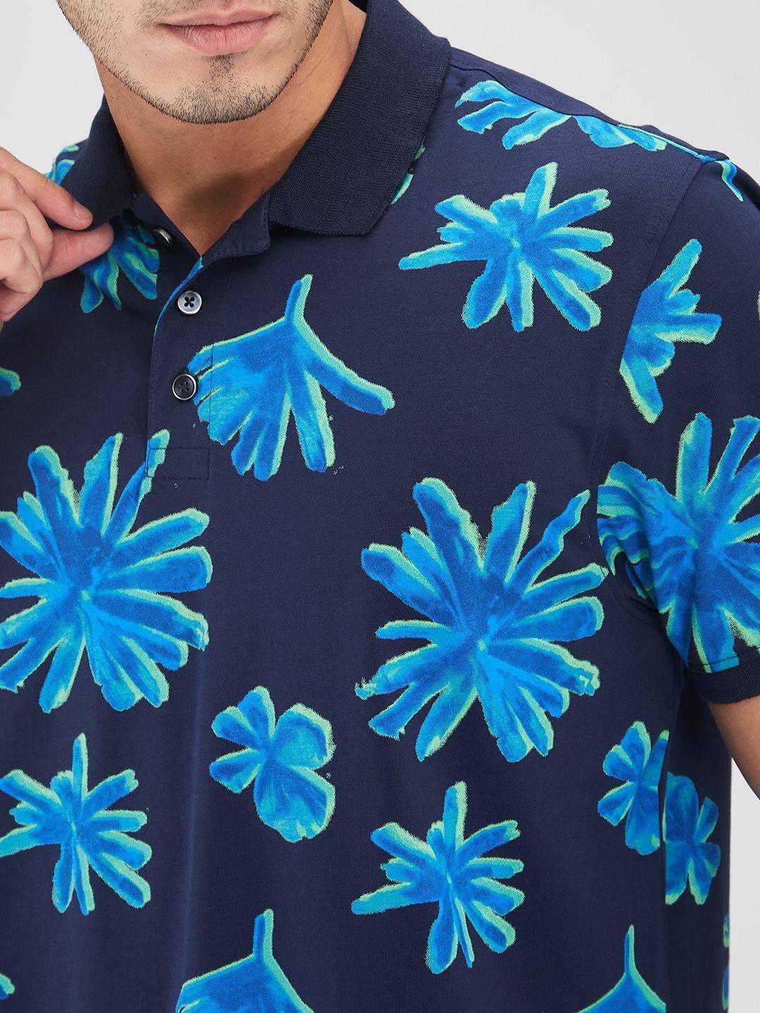 SPYKAR Men Floral Printed Polo Collar Tropical Pockets Slim Fit T-shirt