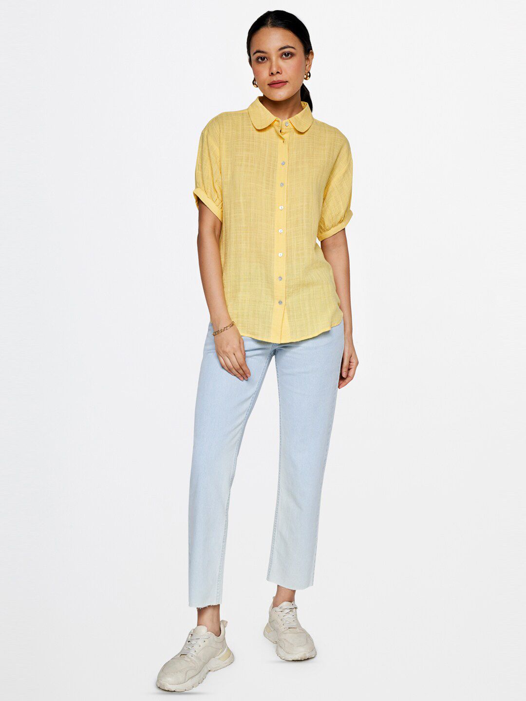 AND Puff Sleeves Shirt Style Top
