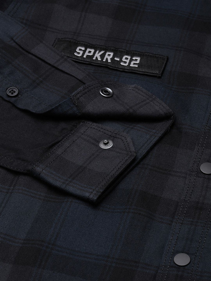 SPYKAR Slim Fit Checked Pure Cotton Casual Shirt