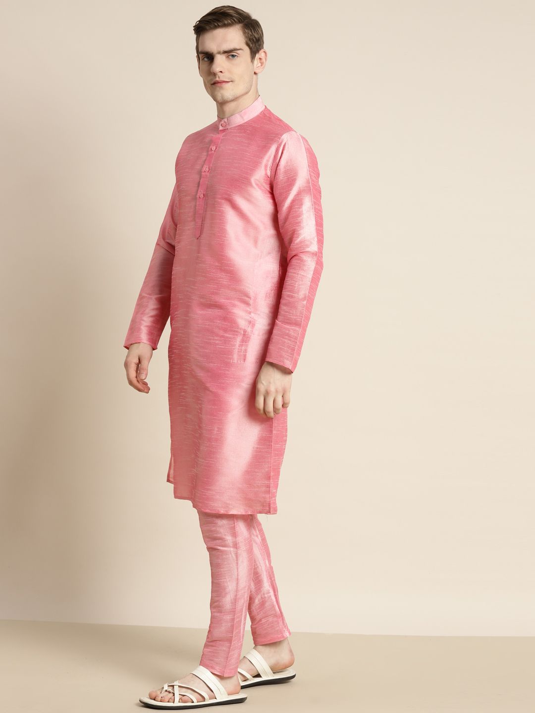 SOJANYA Men Pink Kurta with Churidar