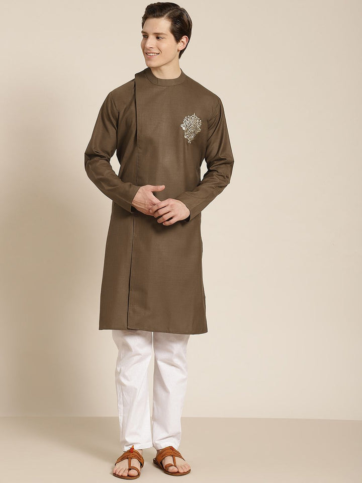 SOJANYA Men Olive Green & Golden Pure Cotton Thread Work Kurta