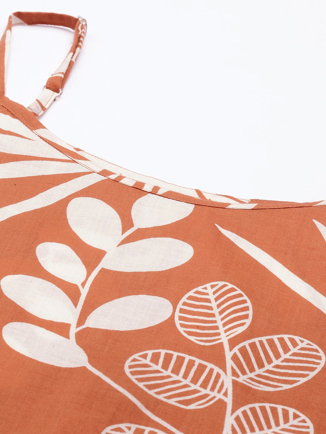 SANSKRUTIHOMES Women Coral Orange & Off White Printed Cotton Shorts Set with Robe