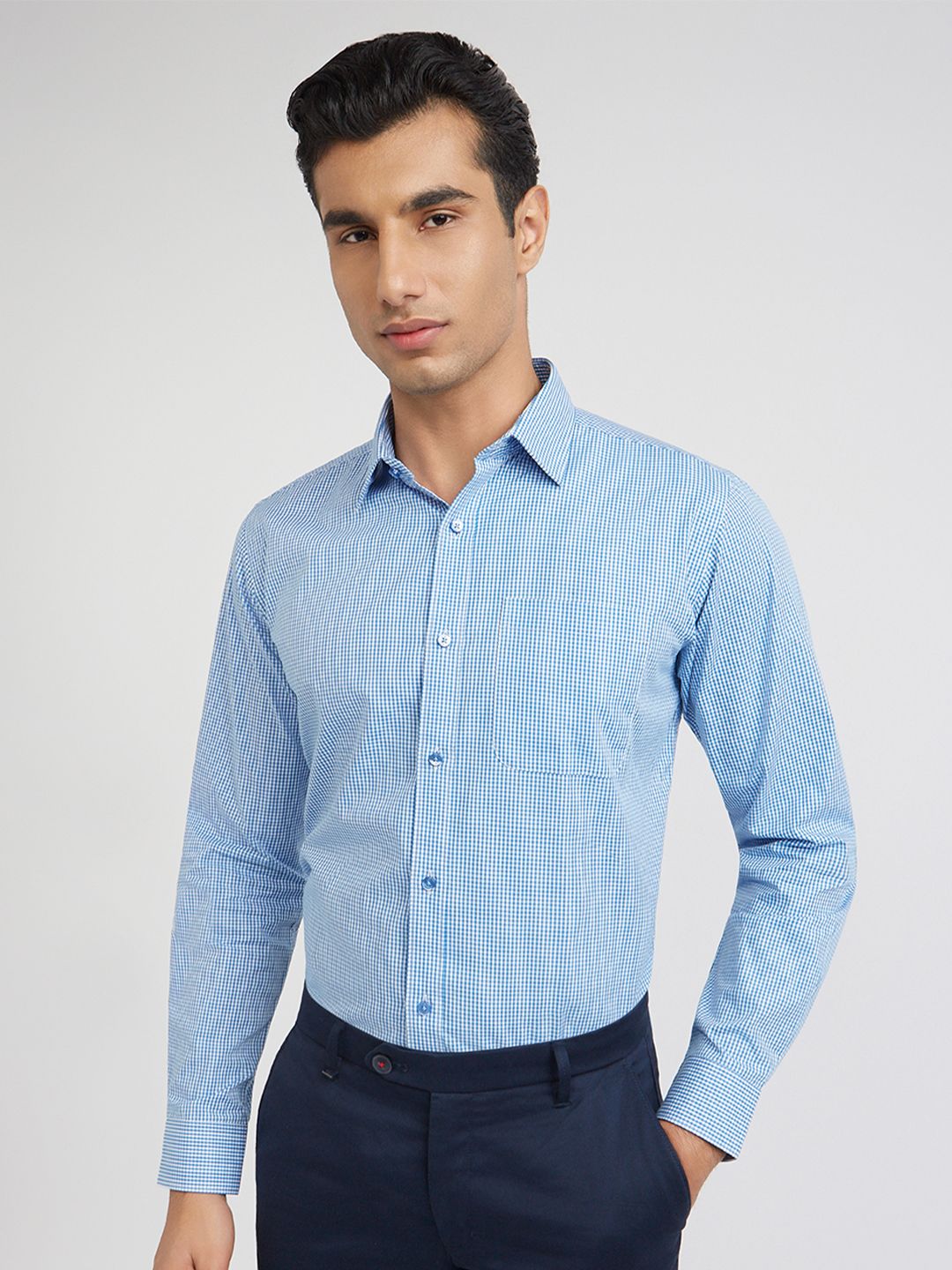 Raymond Slim Fit Gingham Checks Pure Cotton Formal Shirt