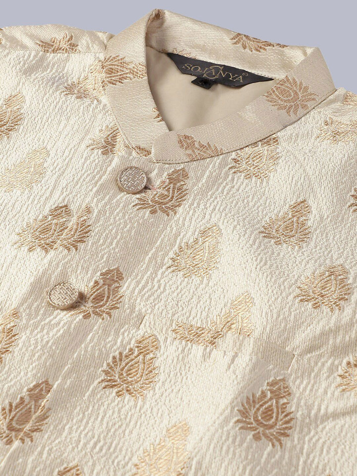 SOJANYA Embroidered Regular Kurta With Pyjamas & Nehru Jacket