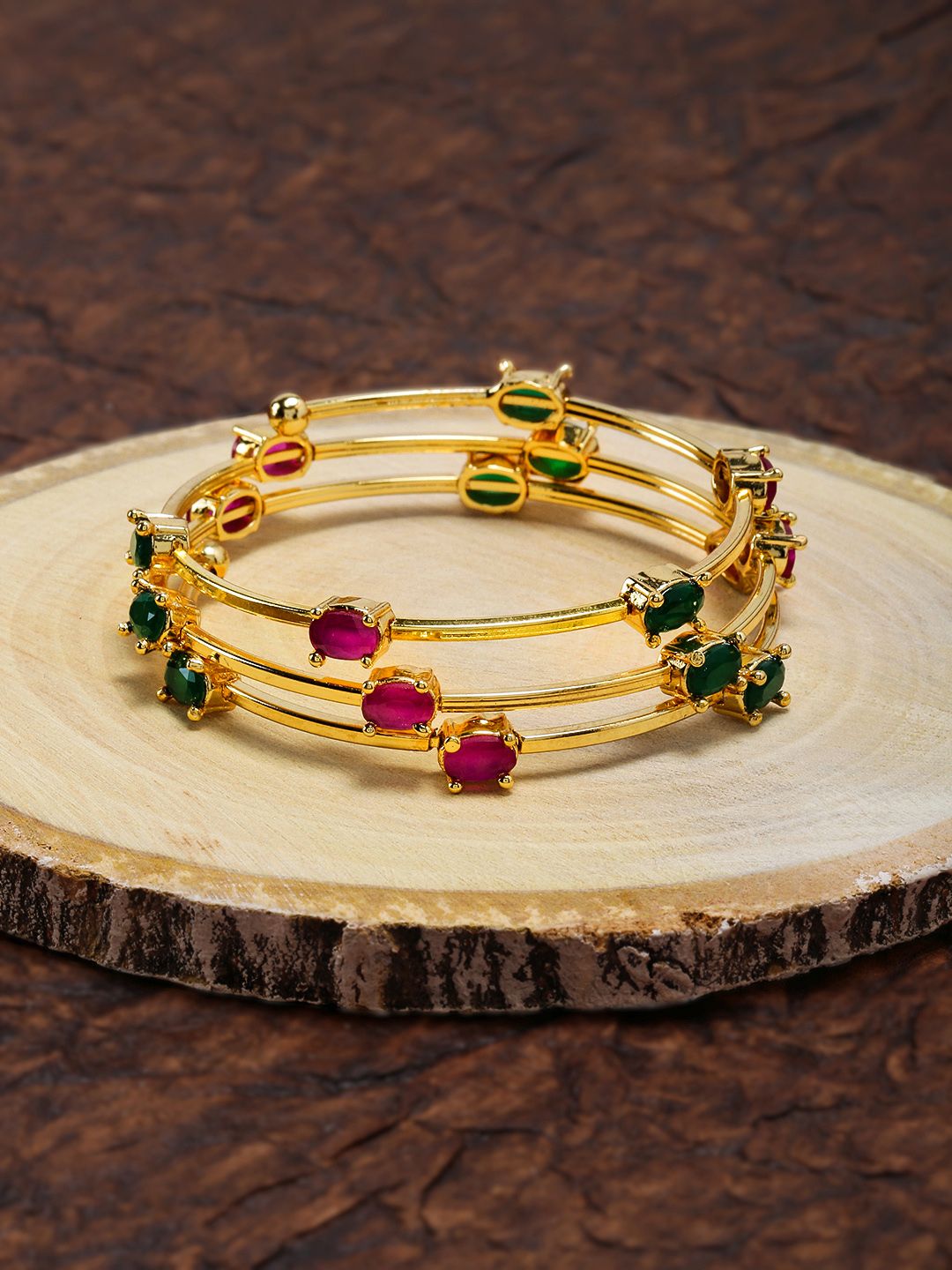 Gelang Gaya Balutan Berwarna Emas Zaveri Pearls