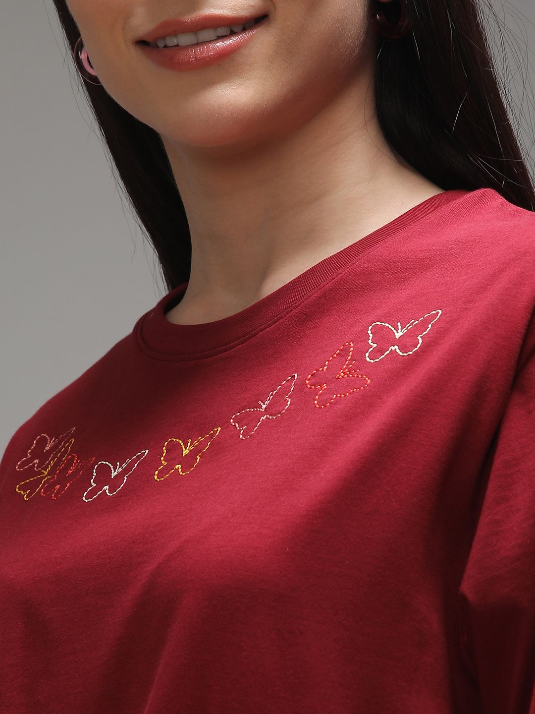 DILLINGER Women Short Sleeve Oversized Crew Neck Embroidery Tshirt