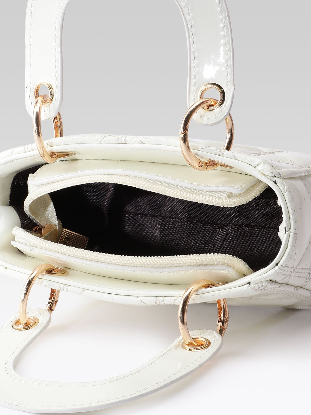 DressBerry Quilted Handheld Bag with Detachable Sling Strap
