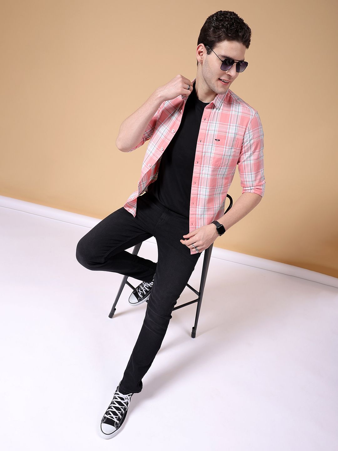 The Indian Garage Co Spread Collar Slim Fit Checked Casual Pure Cotton Shirt