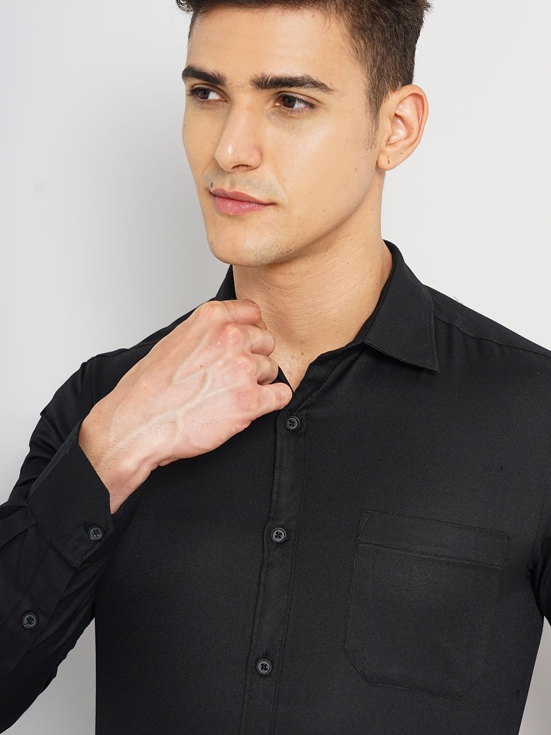 The Indian Garage Co. X Luxe Slim Fit Spread Collar Formal Shirt