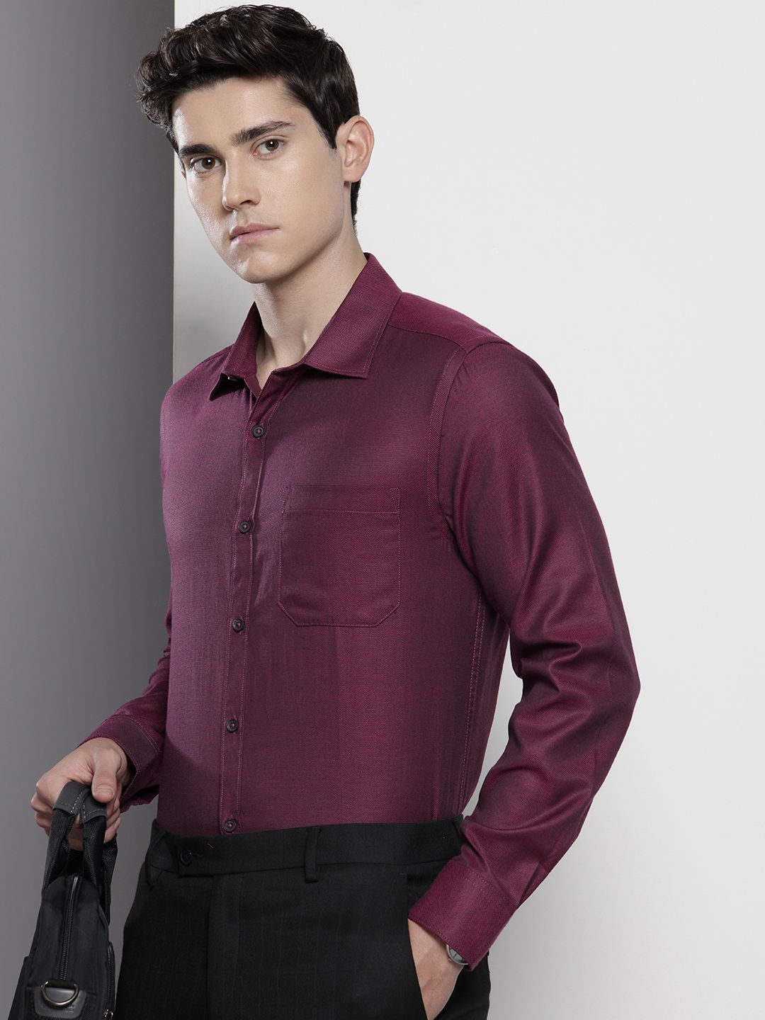 The Indian Garage Co. X Luxe Slim Fit Formal Shirt