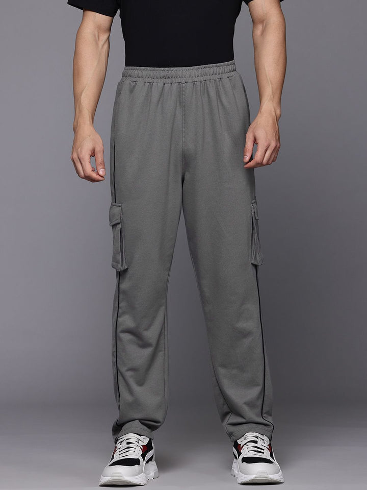 HRX oleh Hrithik Roshan Men Mid-Rise Cargo Style Lifestyle Pants