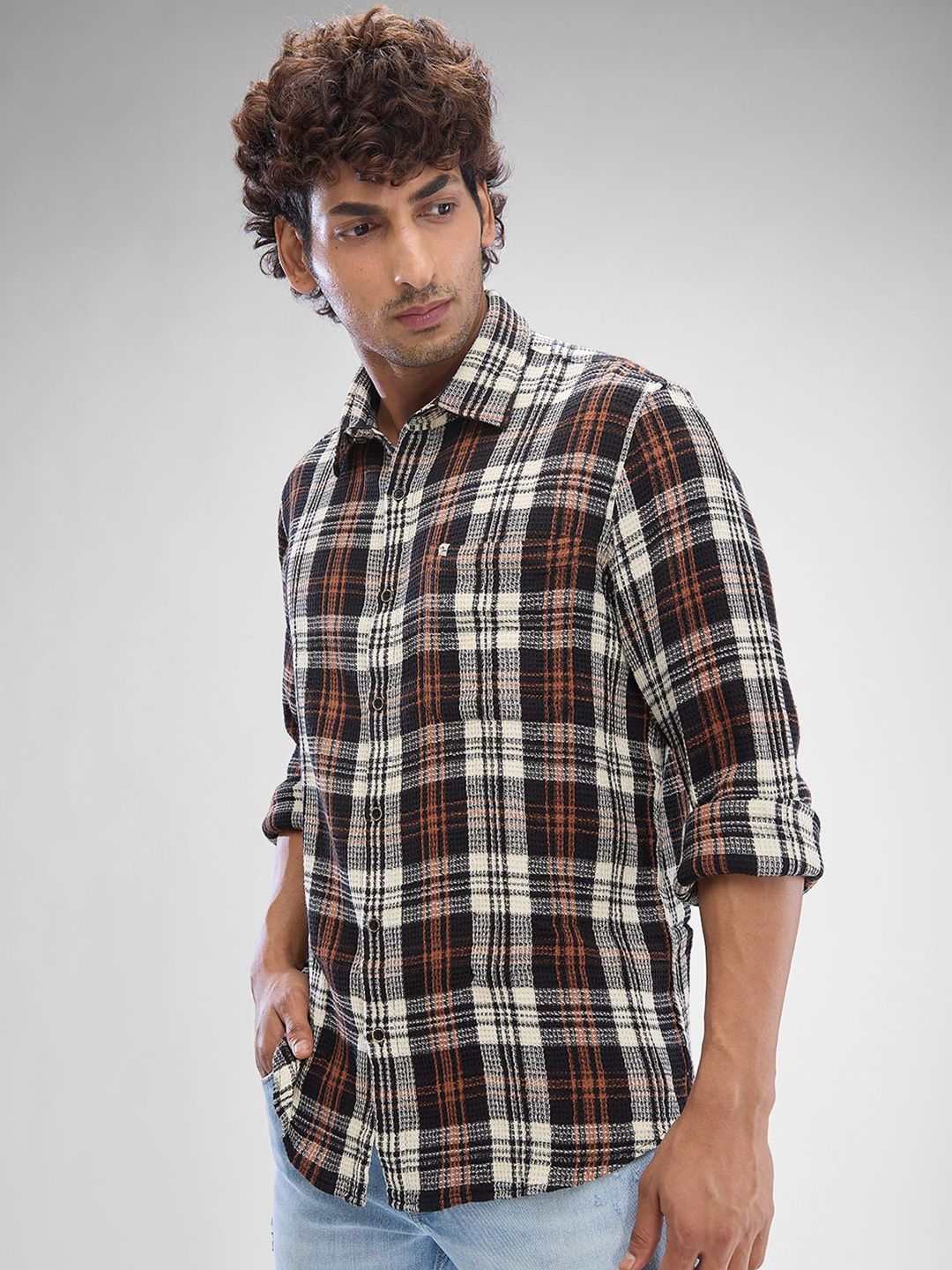 SPYKAR Men Slim Fit Tartan Checks Opaque Checked Casual Shirt