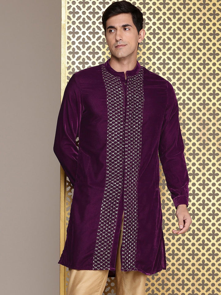 House of Pataudi Embellished Sequinned Velvet Finish Jashn Kurta