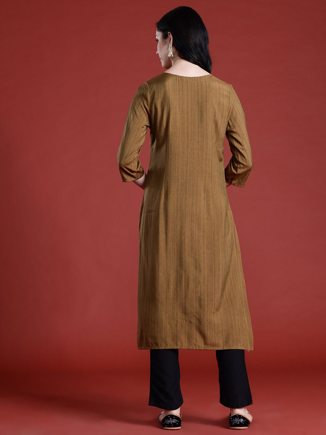 Anouk Tie-Up Neck Striped Kurta