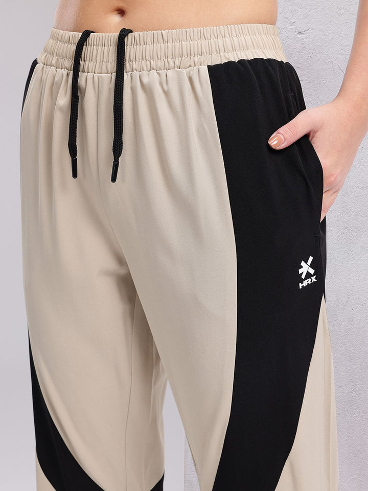 HRX by Hrithik Roshan Women Colourblocked Rapid-Dry Training Joggers