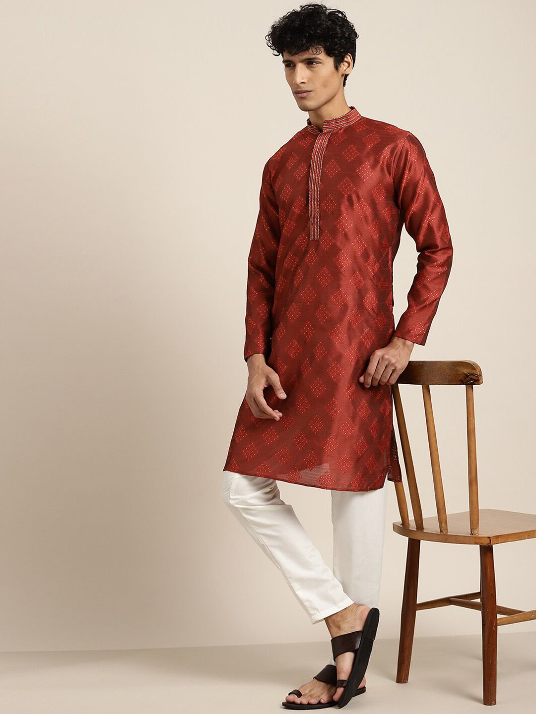 SOJANYA Geometric Embroidered Regular Kurta With Churidar