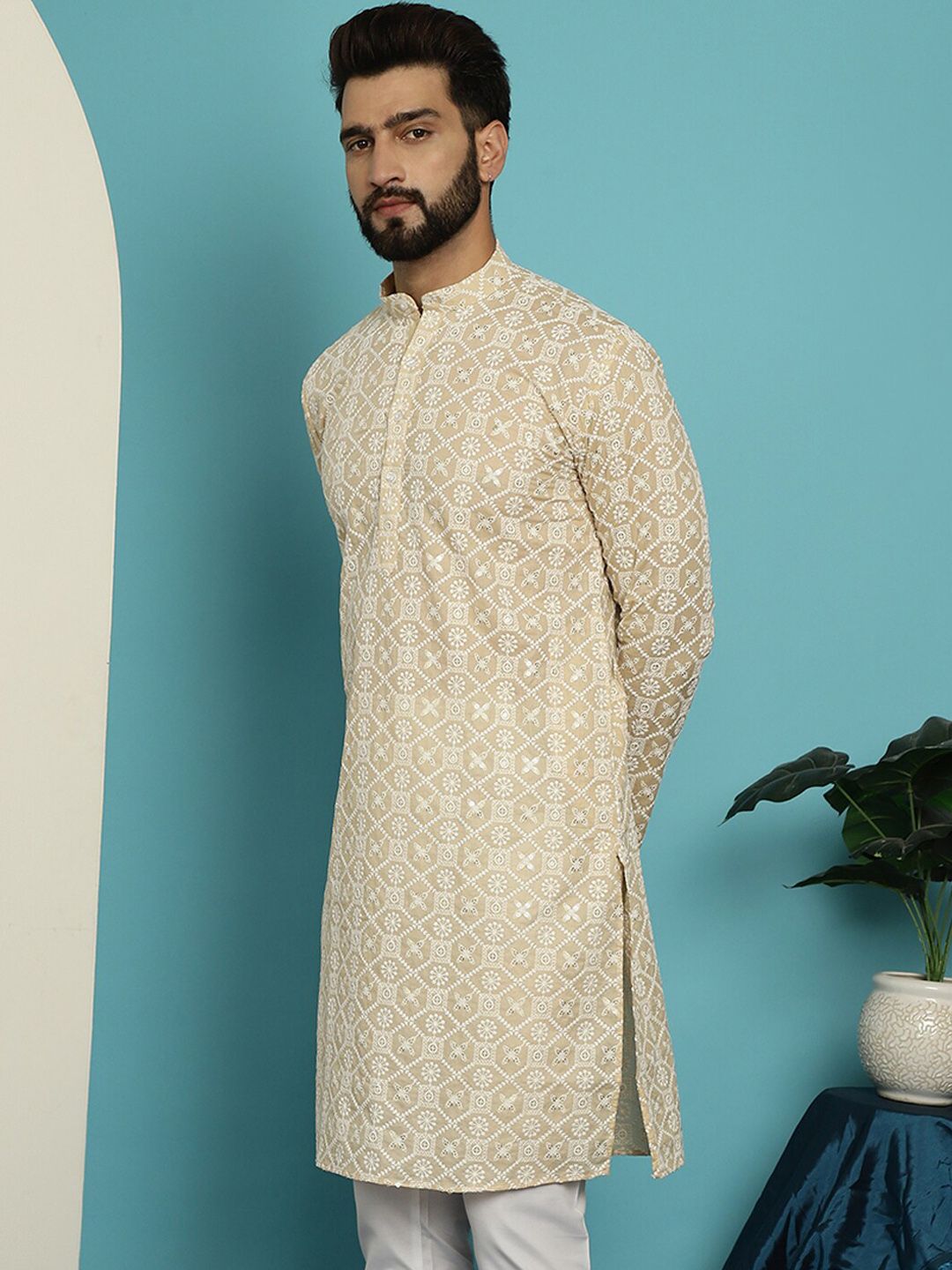 SOJANYA Kurta Kapas Tulen Bersulam Bunga Labuci