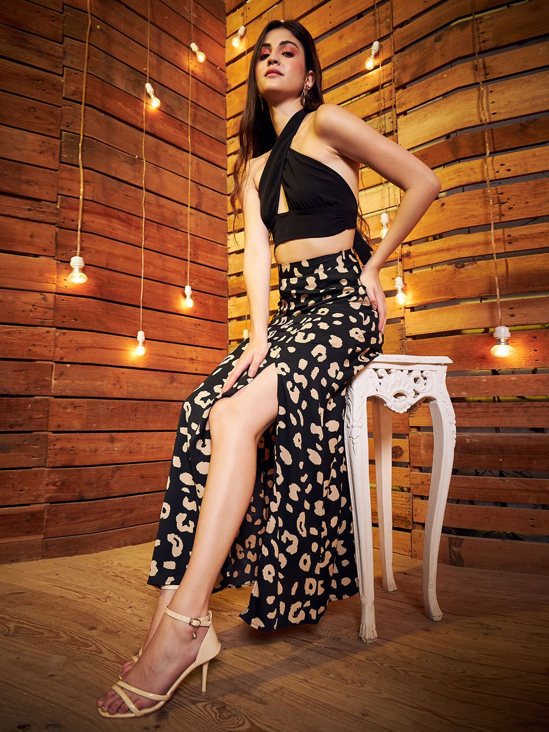 Berrylush Black Flared Maxi Skirt