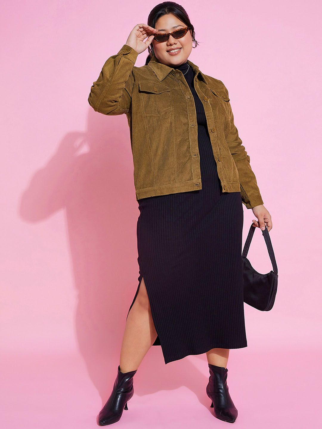 SASSAFRAS Curve Striped Corduroy Jacket