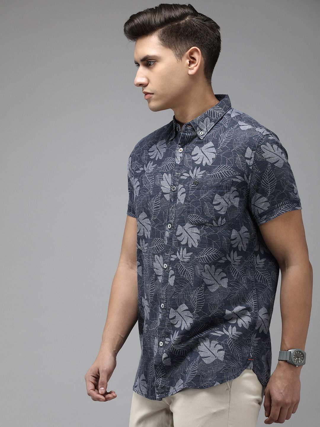 THE BEAR HOUSE Men Cotton Button Down Collar Slim Fit Floral Printed Casual Shirt