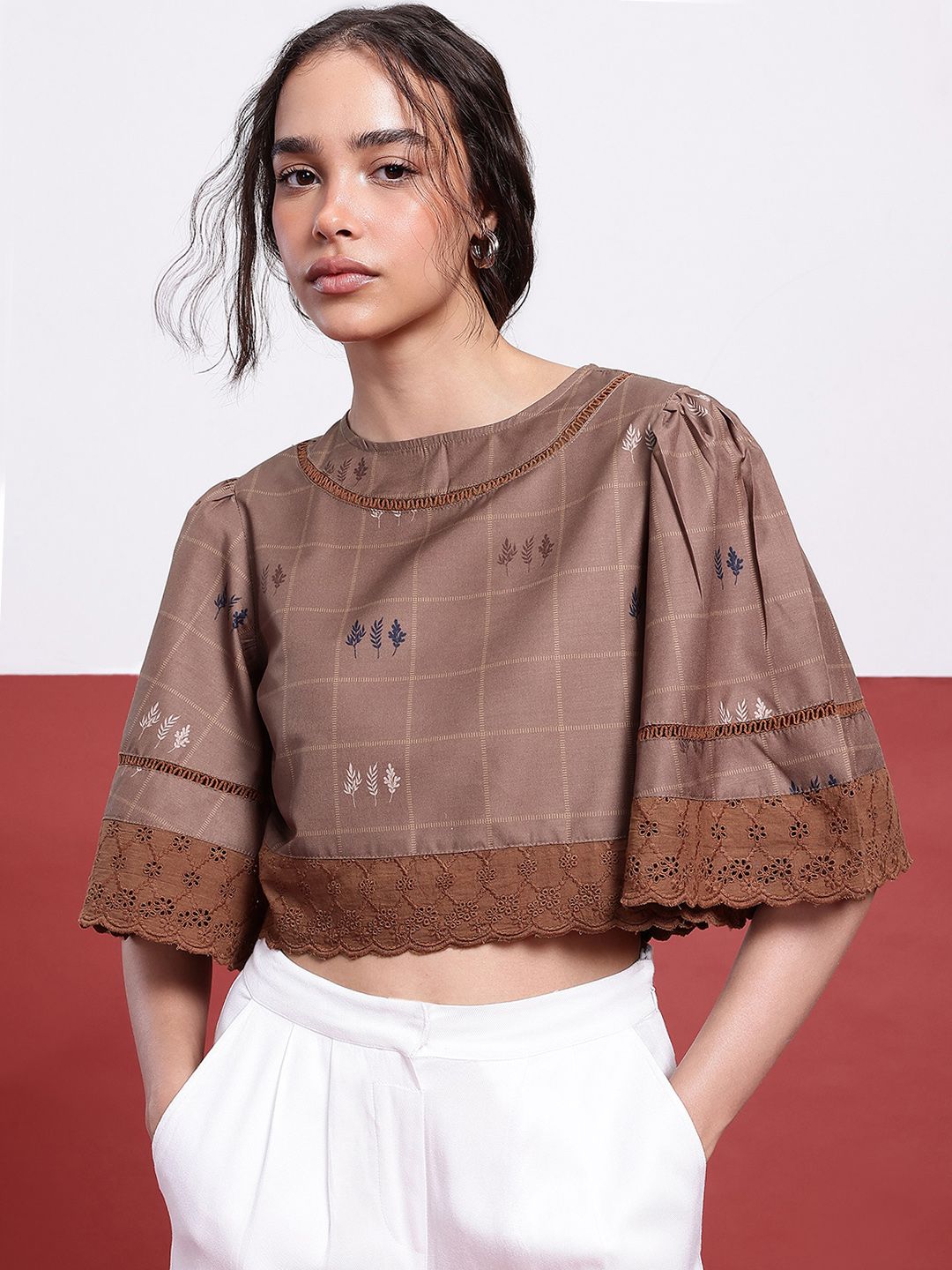 DressBerry Printed Schiffli Crop Top