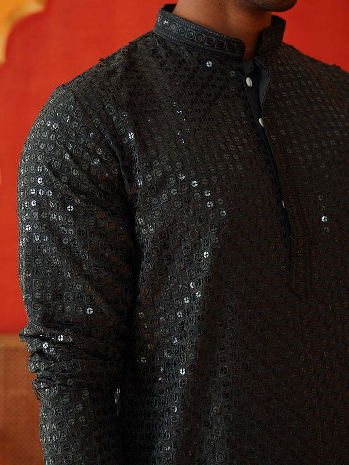 Jompers Men Embroidered Regular Sequinned Kurta with Pyjamas