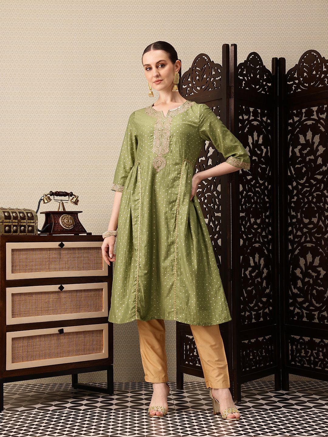 House of Pataudi Polka Dot Printed Sequinned A-Line Jashn Kurta