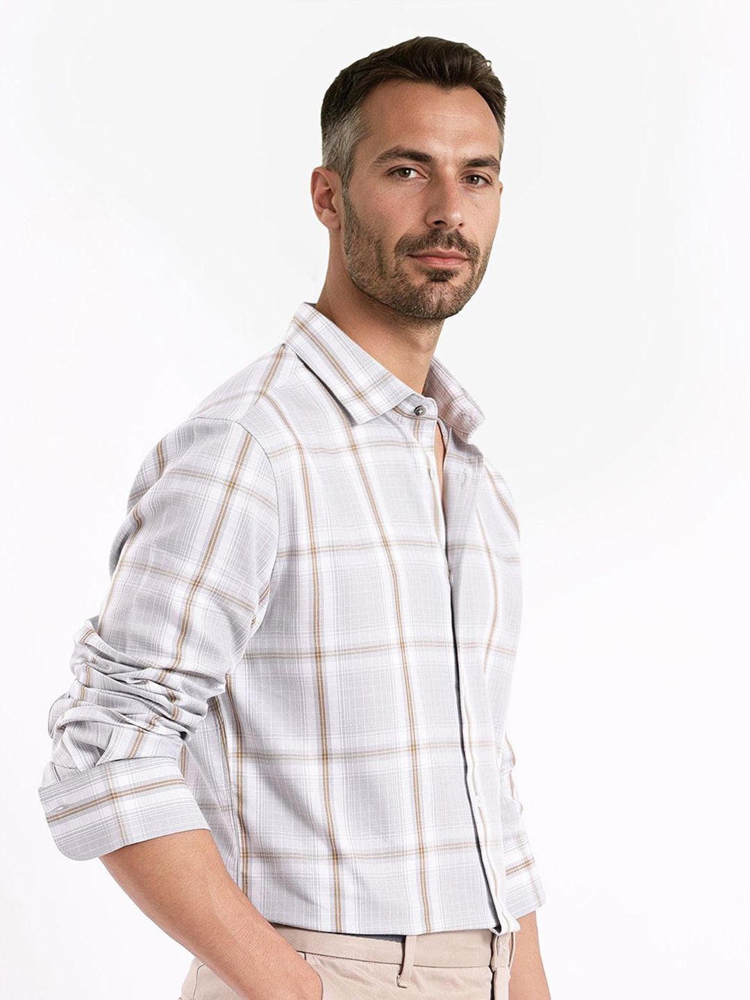 RARE RABBIT Men Comfort Spread Collar Checked Cotton Casual Shirt