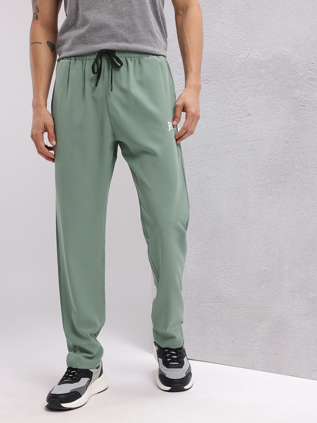 HRX by Hrithik Roshan Men Relaxed Fit Lifestyle Track Pants