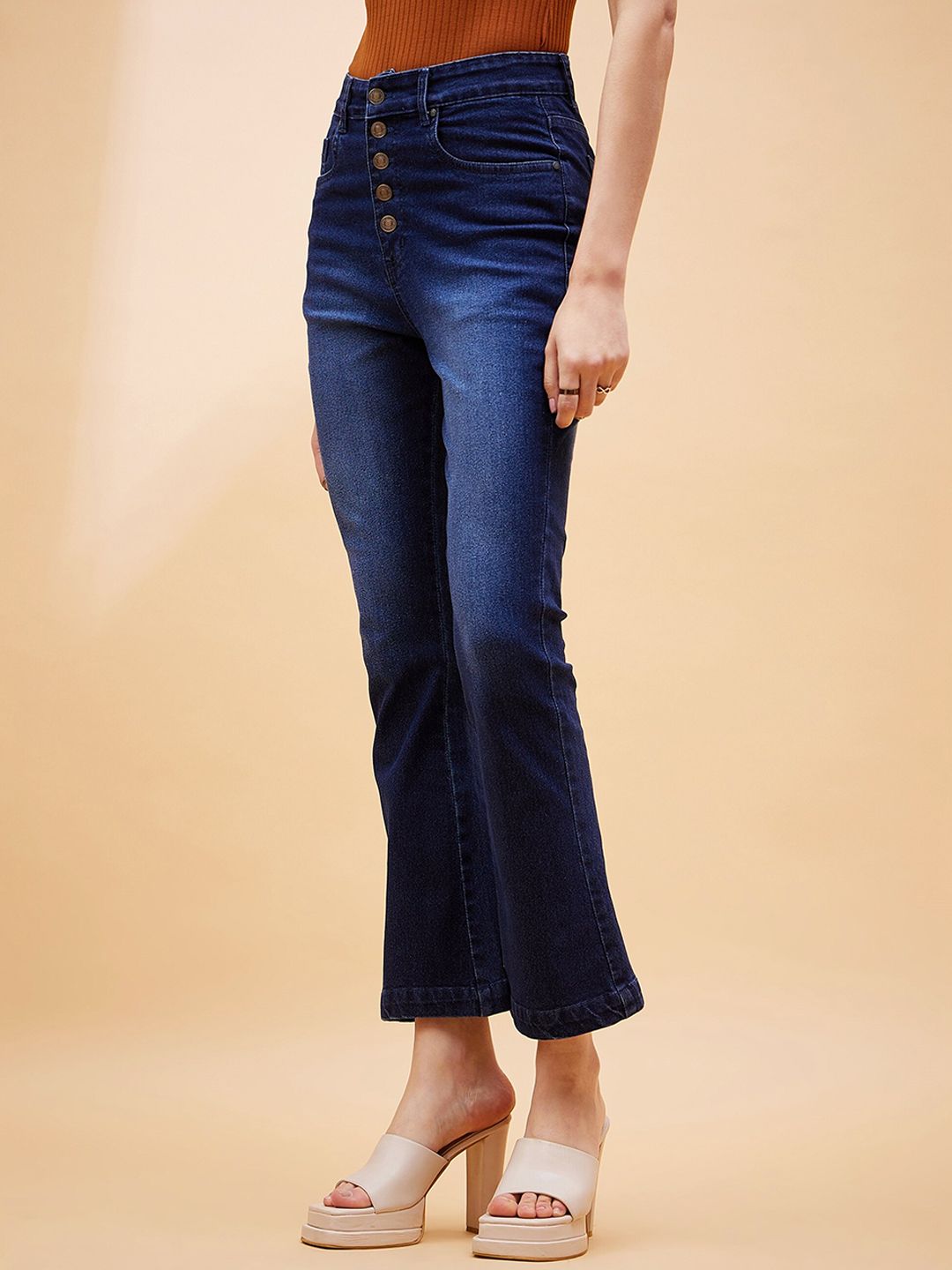 SASSAFRAS BASICS Women Bootcut Light Fade Clean Look Stretchable Jeans