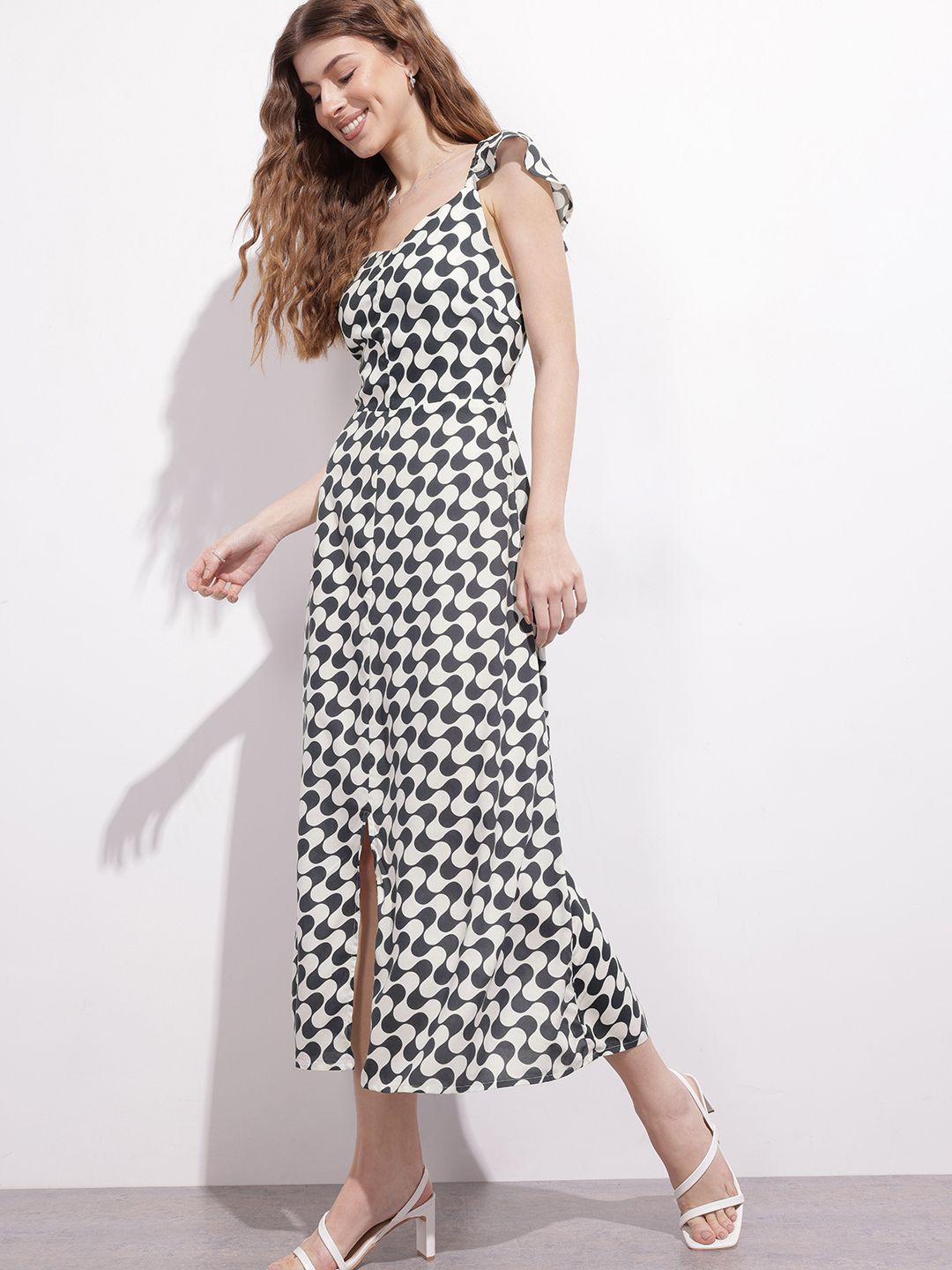 DressBerry Monochrome Maze Ruffled A-Line Midi Dress