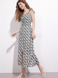 DressBerry Monochrome Maze Ruffled A-Line Midi Dress