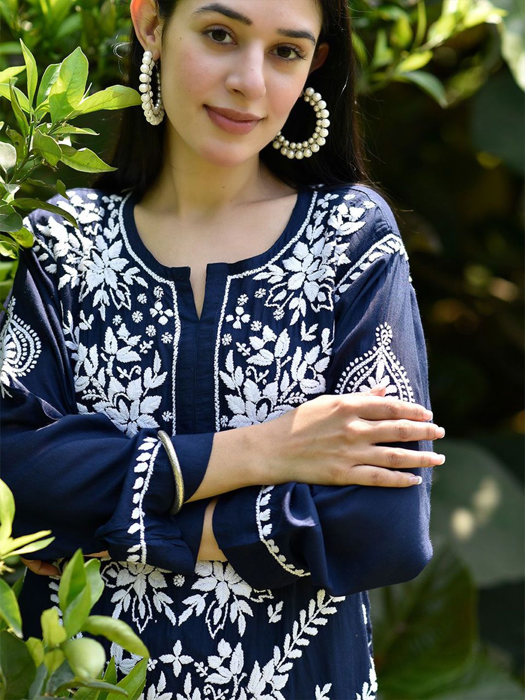 Rumah Chikankari Wanita Navy Blue Modal Chikankari Sulam Kurta